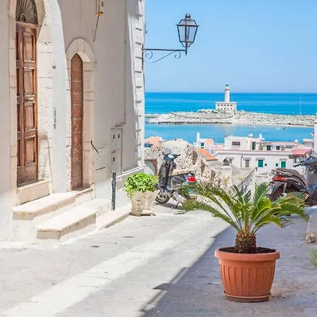 Romantic In 40 M² With Sea View Apartment Vieste